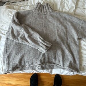 Cute Joseph wool sweater! Size M